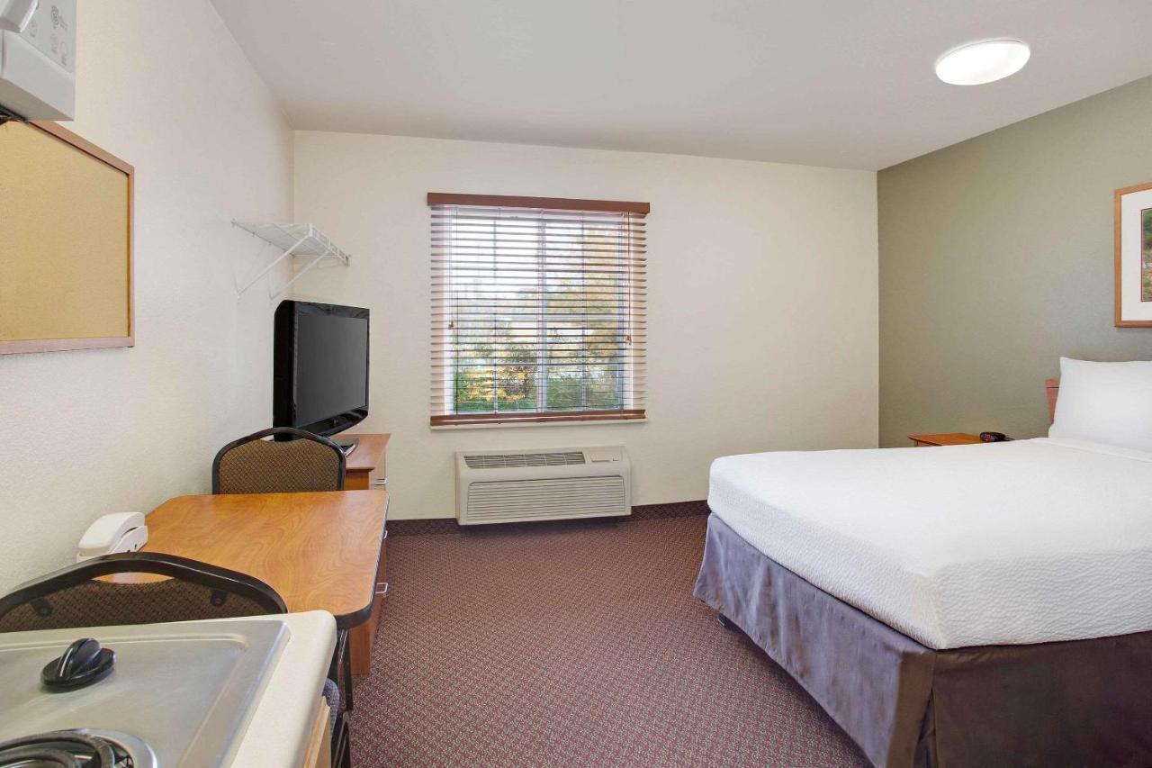 Woodspring Suites Chesapeake-Norfolk South エクステリア 写真
