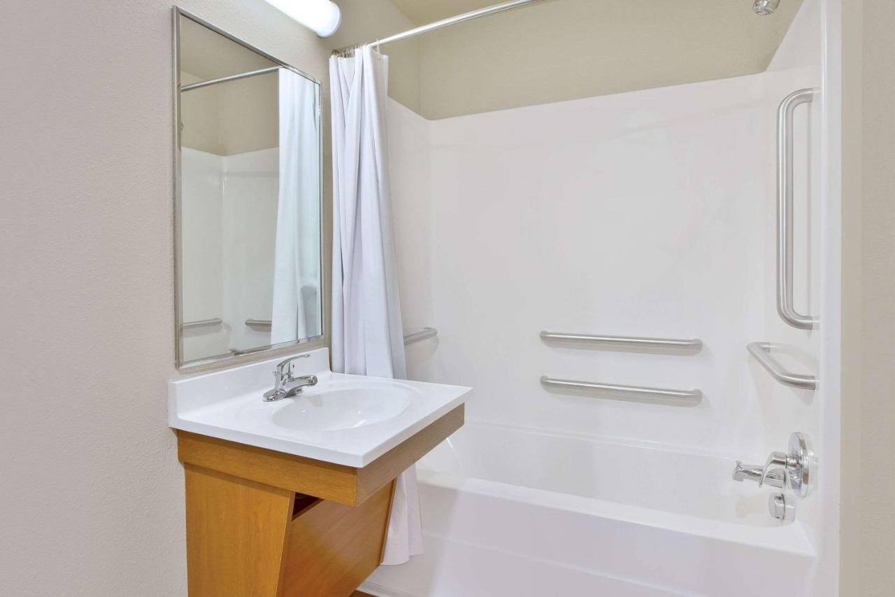 Woodspring Suites Chesapeake-Norfolk South エクステリア 写真