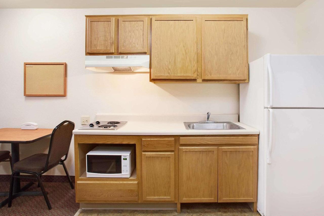 Woodspring Suites Chesapeake-Norfolk South エクステリア 写真