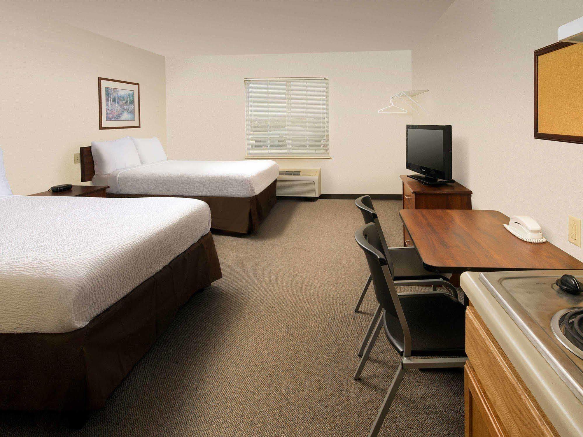 Woodspring Suites Chesapeake-Norfolk South エクステリア 写真