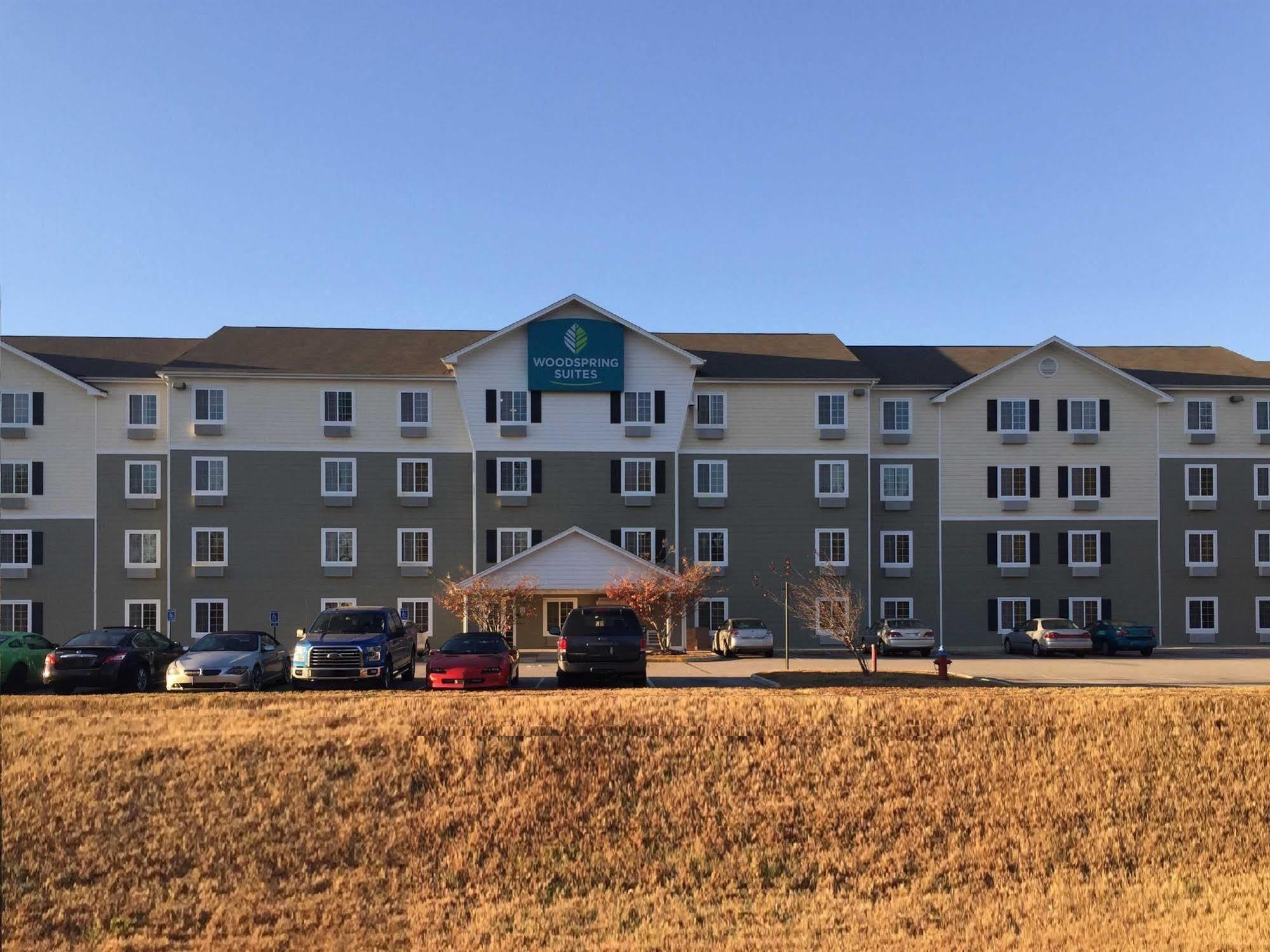 Woodspring Suites Chesapeake-Norfolk South エクステリア 写真